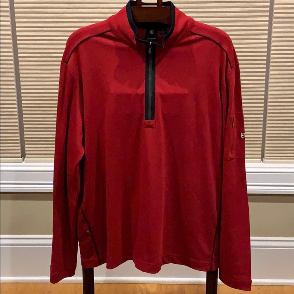 Victorinox men’s  half zip pullover XL Swiss